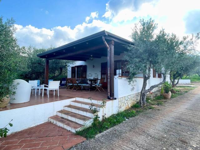 Casa in vendita a Case Guidaloca, Castellammare del Golfo