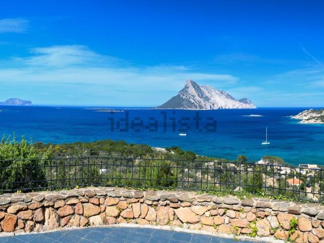 Casa in vendita a Porto San Paolo