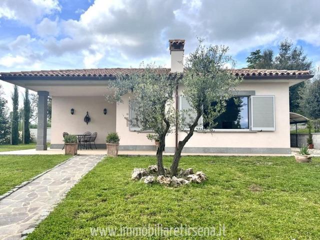 Casa in vendita a Orvieto, Umbria