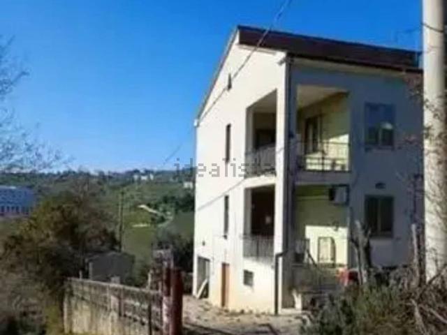 Casa in vendita a Chieti, Abruzzo