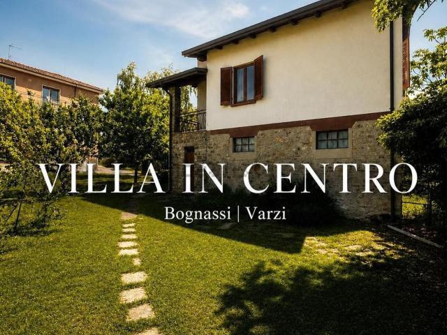 Casa in vendita a Varzi, Lombardia