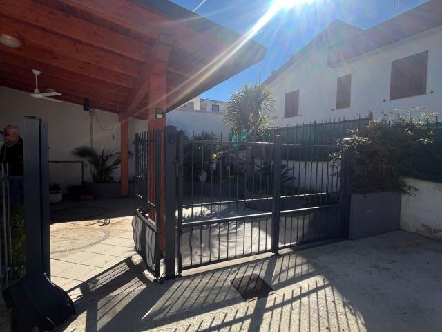 Casa in vendita a Puglia, Bari