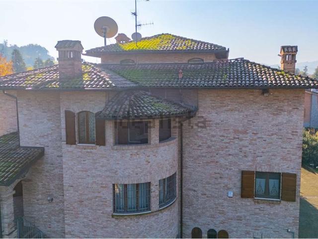 Casa in vendita a Unione di comuni Terre di Castelli, Castelvetro Di Modena