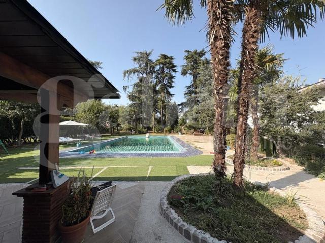 Casa in vendita a Cremona, Lombardia