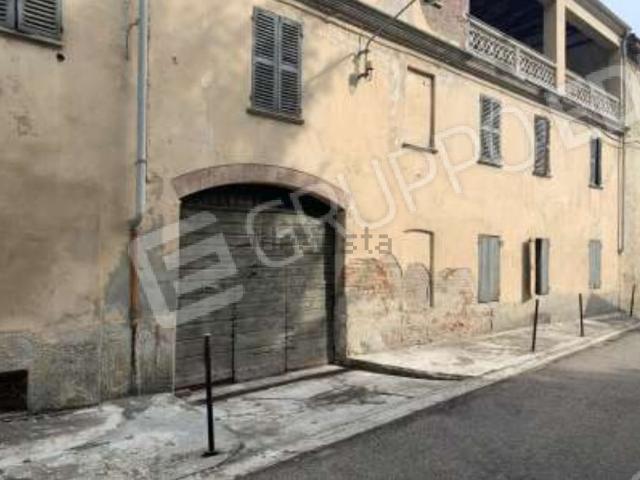 Casa in vendita a Fubine Monferrato, Alessandria