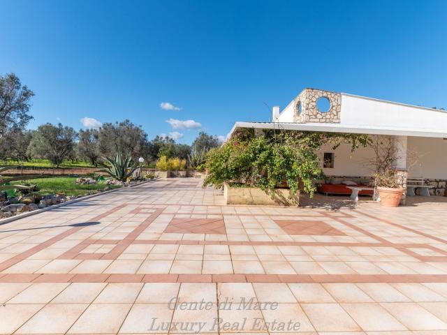 Casa in vendita a Ceglie Messapica, Brindisi