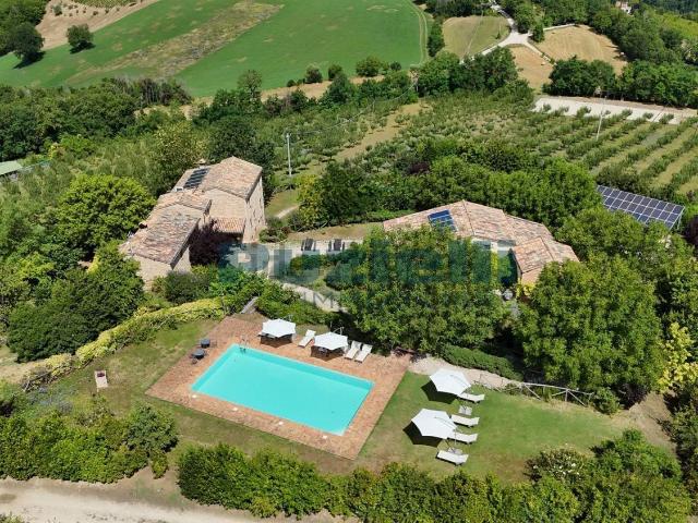 Casa in vendita a Marche, Macerata