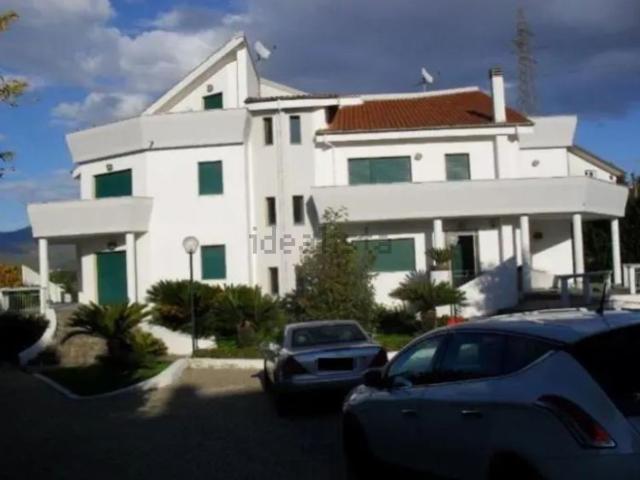Casa in vendita a Calabria, Cosenza