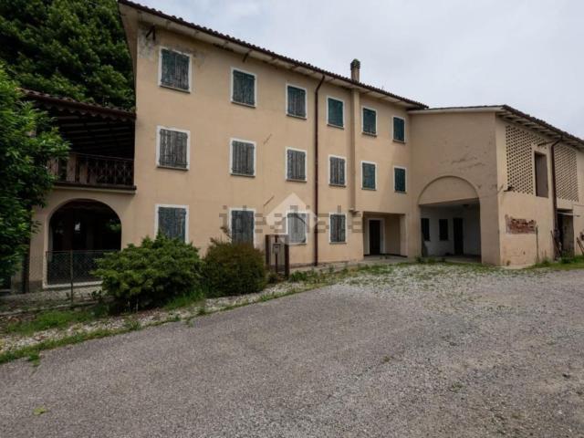 Casa in vendita a Volpago Del Montello, Veneto