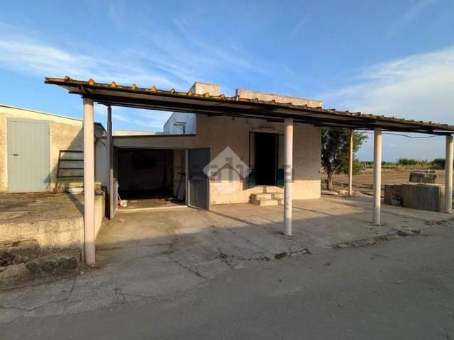 Casa in vendita a Puglia, Barletta-andria-trani