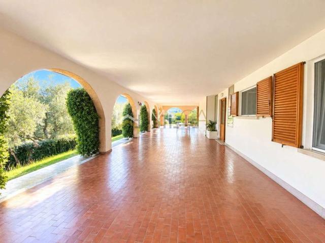 Casa in vendita a Moniga Del Garda, Lombardia