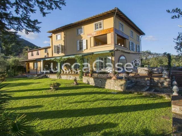 Casa in vendita a Bagni Di Lucca Ponte, Toscana