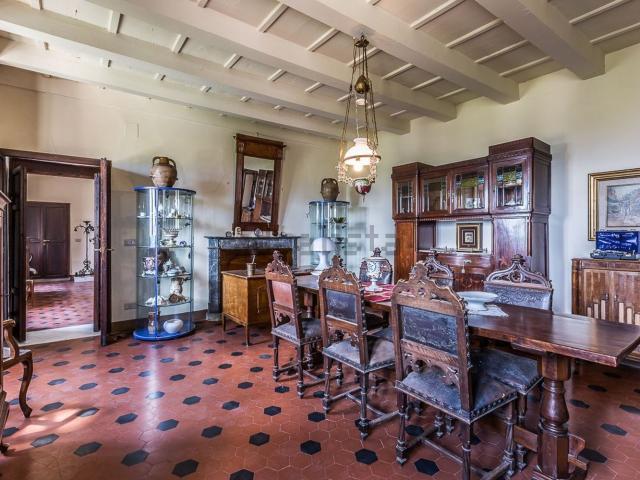 Casa in vendita a Poppi, Toscana
