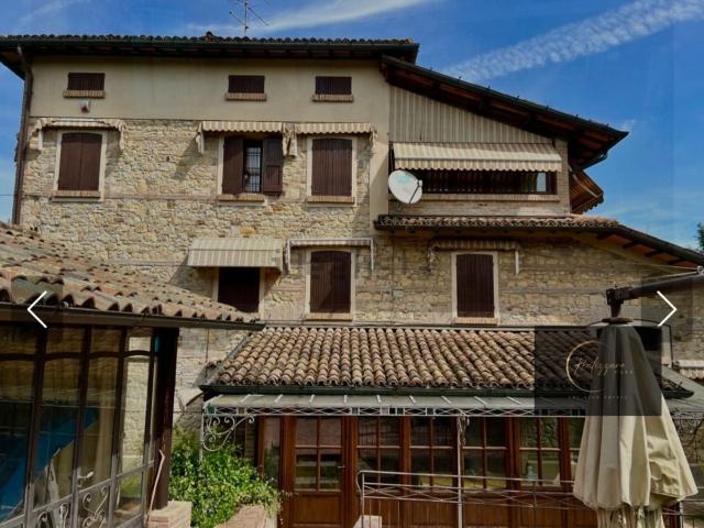 Casa in vendita a Colline Matildiche, Re