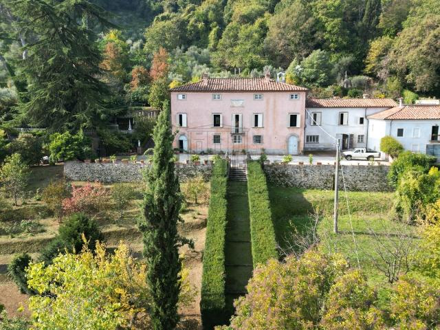 Casa in vendita a Vicopelago, Bagni Di Lucca Ponte