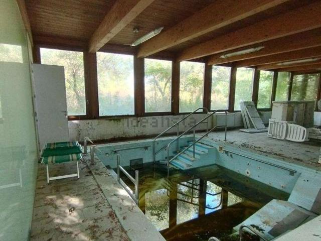 Casa in vendita a Rimini, Reggio Emilia