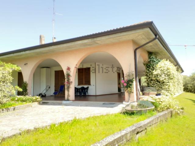 Casa in vendita a Moniga Del Garda, Lombardia