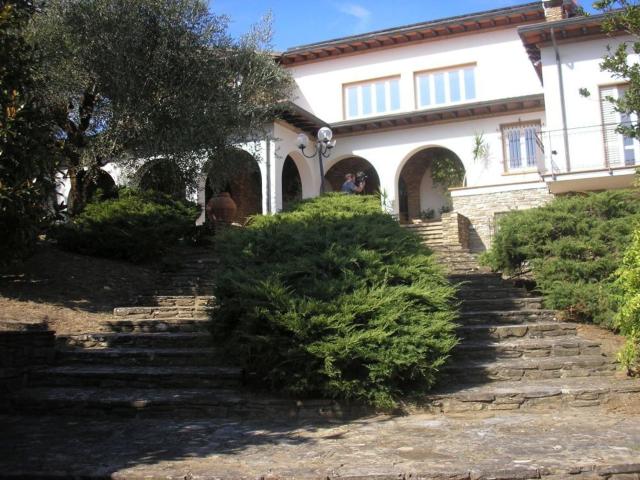 Casa in vendita a Montecatini Terme, Montecatini Alto
