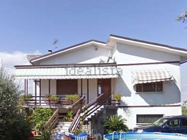 Casa in vendita a Uzzano, Uzzano E Castello