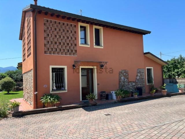 Casa in vendita a Bagni Di Lucca Ponte, Toscana