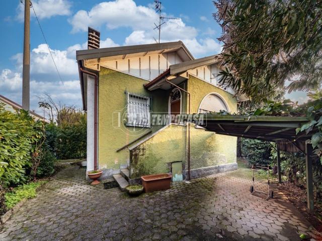 Casa in vendita a Sant'Alessandro, Villasanta