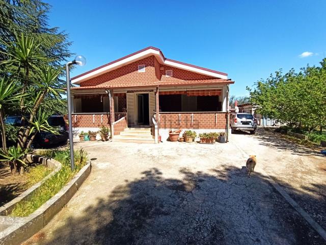 Casa in vendita a Puglia, Barletta-andria-trani