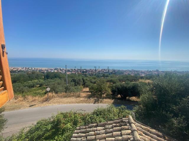 Casa in vendita a Silvi, Abruzzo
