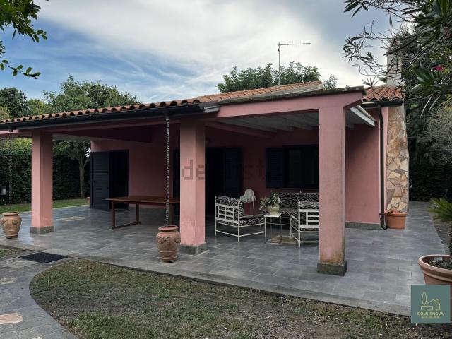 Casa in vendita a Montalto di Castro, Viterbo