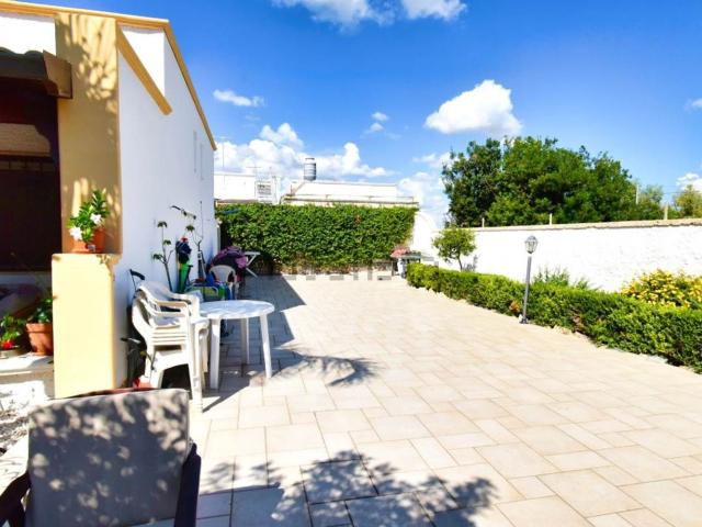 Casa in vendita a Porto Cesareo, Lecce