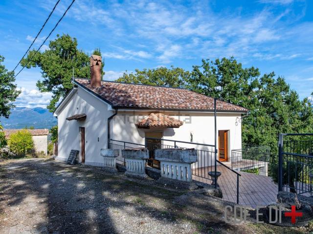 Casa in vendita a Sant'Elia, Rieti