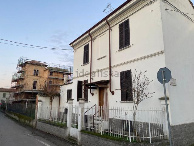 Casa in vendita a Codevilla, Lombardia