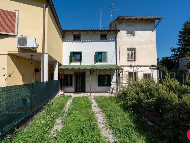Casa in vendita a Pescarola / Piscjarole, Precenicco / Prissinins