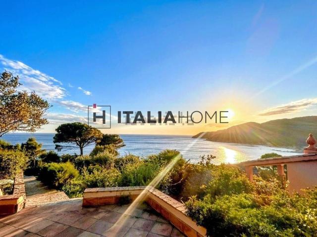 Casa in vendita a Villasimius, Sardigna/Sardegna