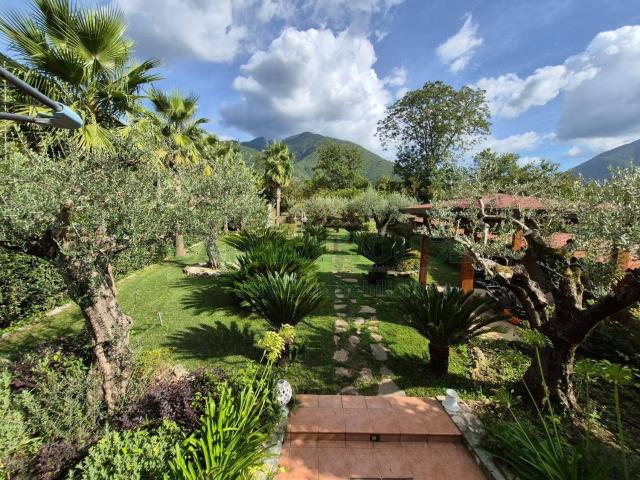 Casa in vendita a Serino, Campania