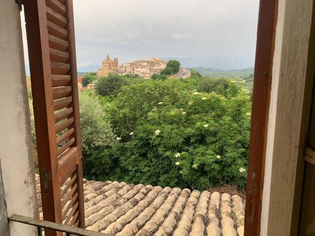 Casa in vendita a Collecorvino, Abruzzo