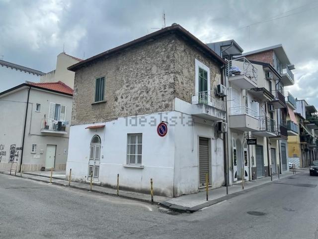 Casa in vendita a Olevano Sul Tusciano, Campania