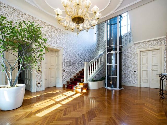 Casa in vendita a Treviglio, Lombardia