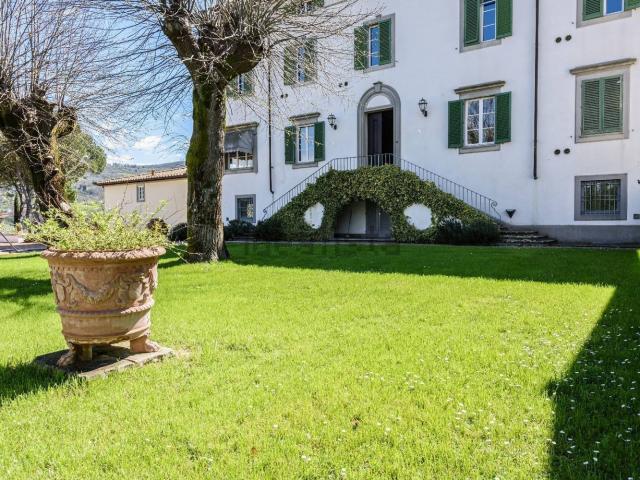 Casa in vendita a Dicomano, Toscana