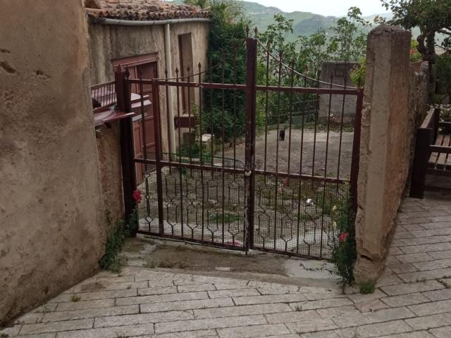 Casa in vendita a Polizzi Generosa, Sicilia