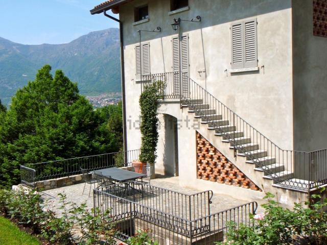 Casa in vendita a Galbiate, Lombardia