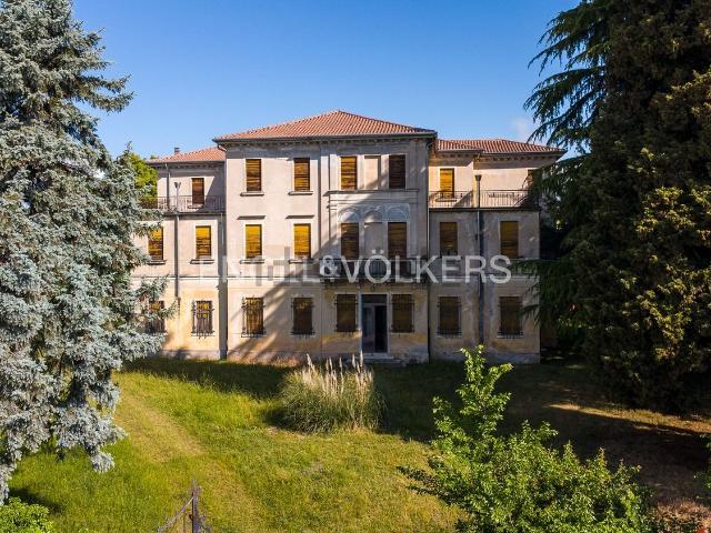 Casa in vendita a Crocetta Del Montello, Veneto