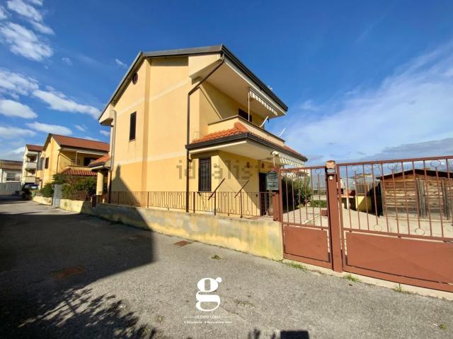 Casa in vendita a Castelnuovo Cilento, Campania