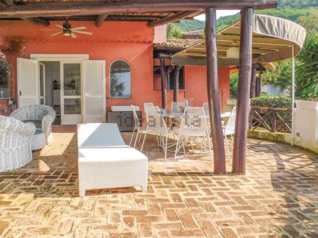 Casa in vendita a Parghelia, Vibo Valentia