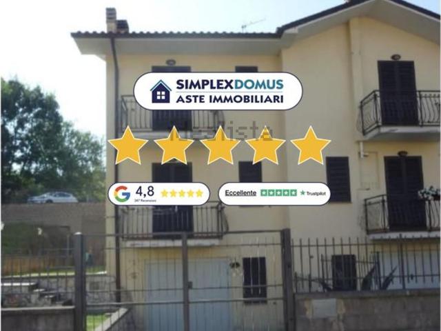 Casa in vendita a Acquapendente, Viterbo