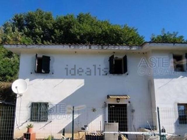 Casa in vendita a Montecatini Alto, Montecatini Terme