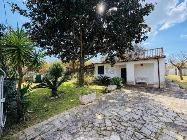 Casa in vendita a Terracina, Lazio