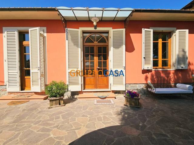 Casa in vendita a Uzzano E Castello, Toscana