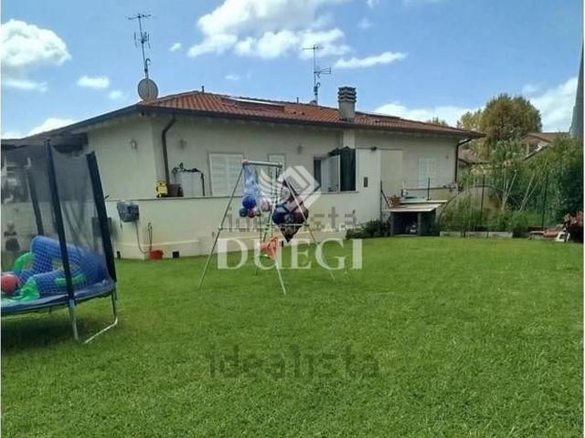 Casa in vendita a Massarosa, Toscana