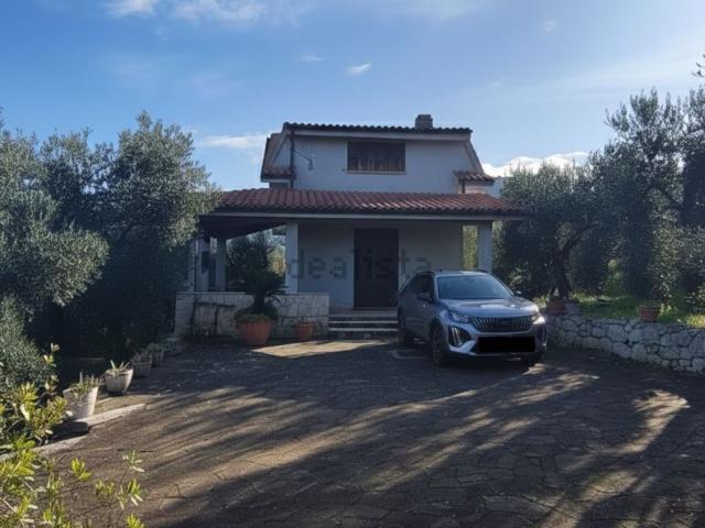 Casa in vendita a Sonnino, Lazio