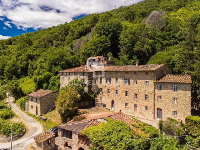 Casa in vendita a Bagni Di Lucca Ponte, Toscana